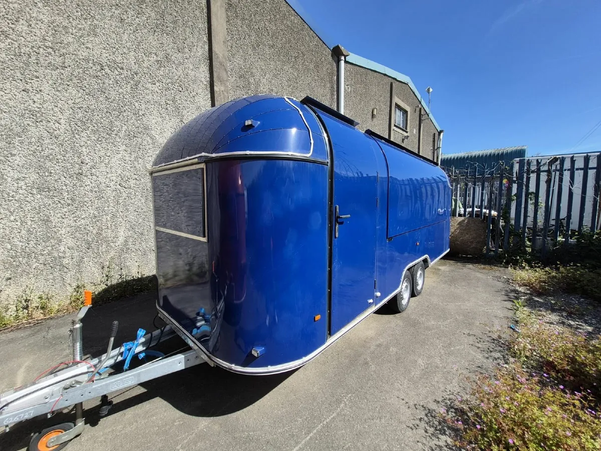 Airstream Style Catering Trailer - Image 1