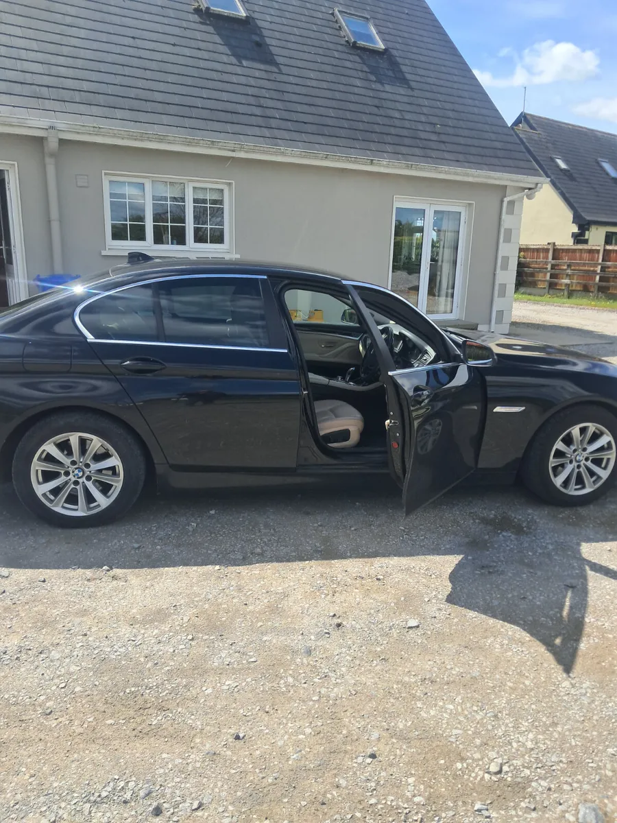 BMW 5-Series 2016 - Image 3