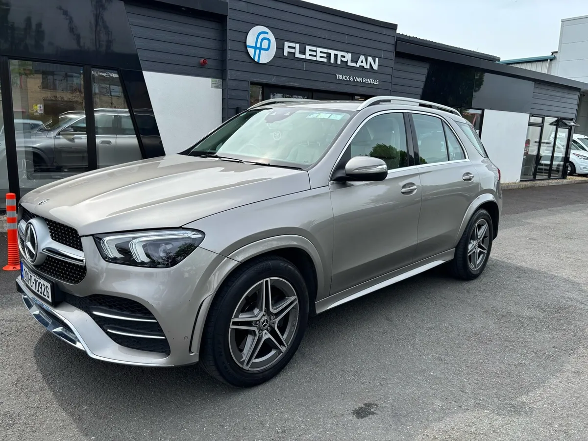 Mercedes GLE 300d 5 Matic 7 seater - Image 3