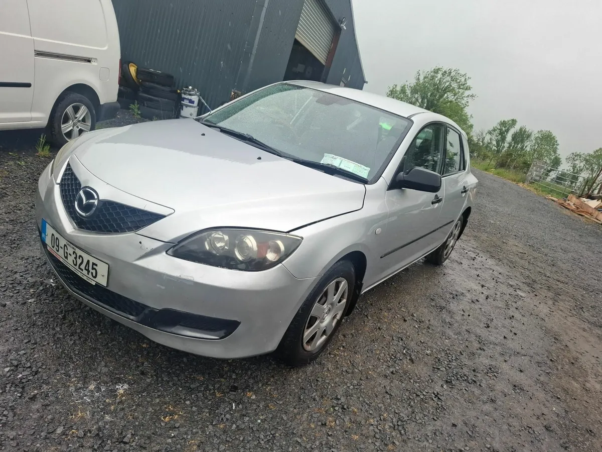 Mazda Mazda3 2009 - Image 2