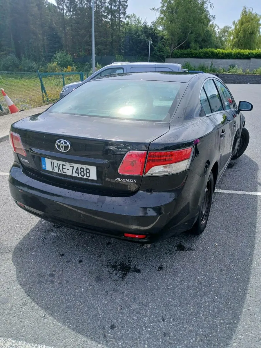 Toyota avensis - Image 4