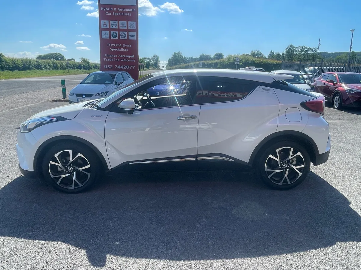 2019-1 Toyota C-HR - Image 4