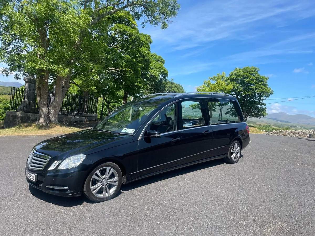Mercedes Hearse - Image 2