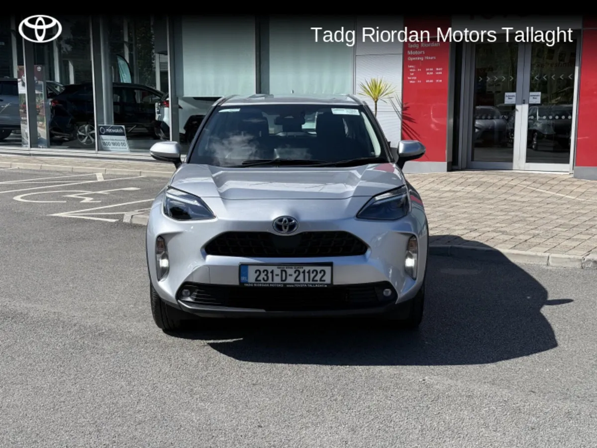 Toyota Yaris CROSS LUNA 4DR AUTO - Image 2