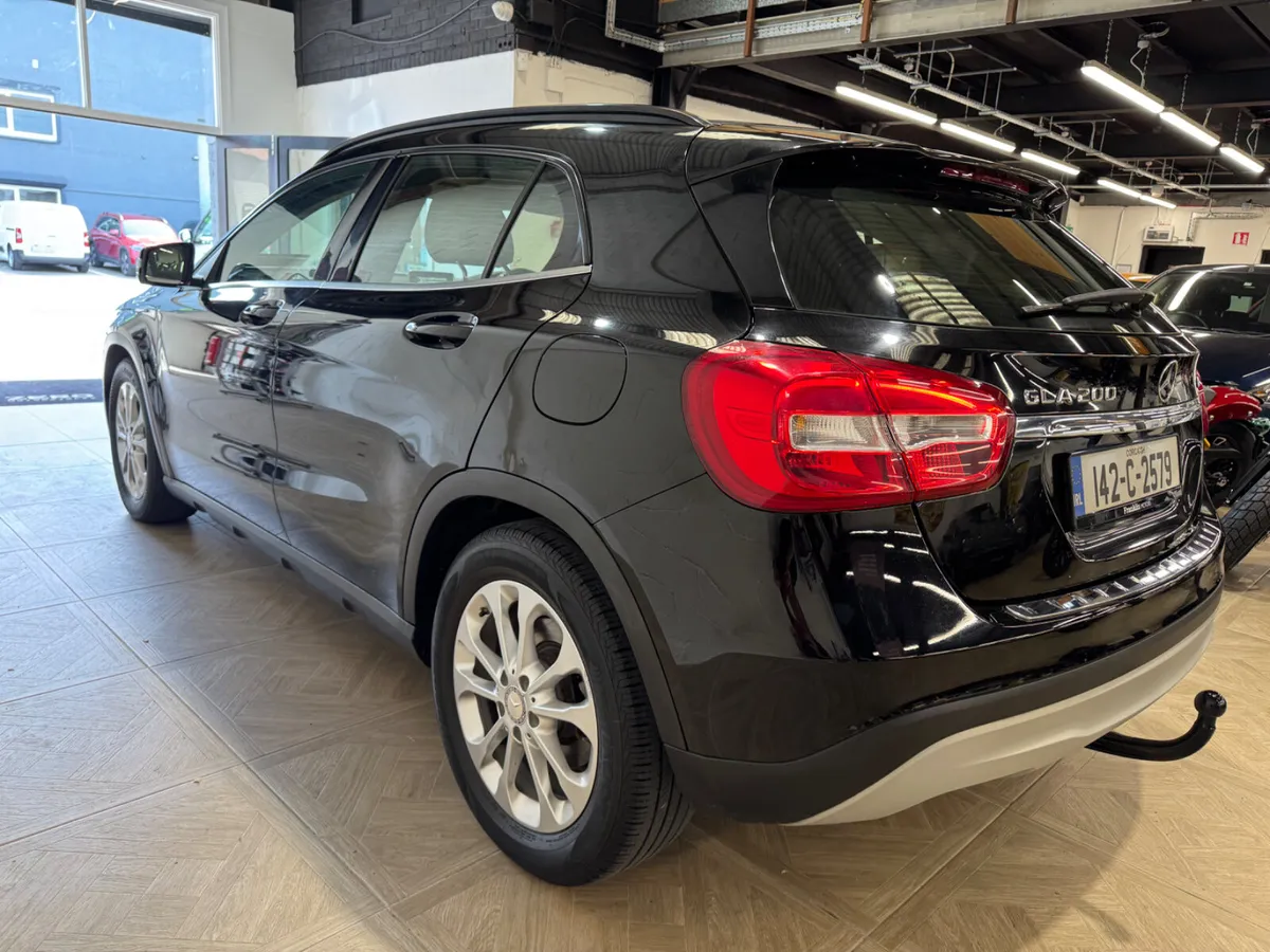 Mercedes-Benz GLA 2014 - Image 4