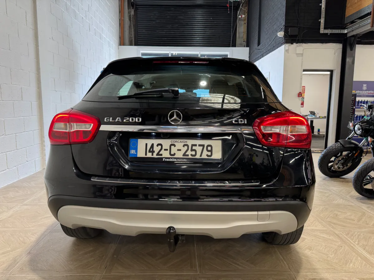 Mercedes-Benz GLA 2014 - Image 3