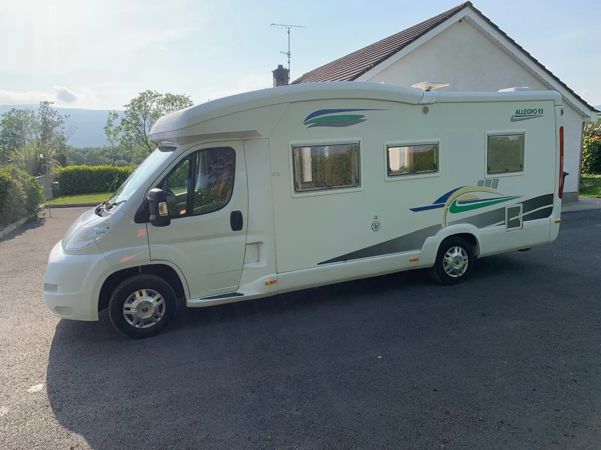 Motorhome - Image 2