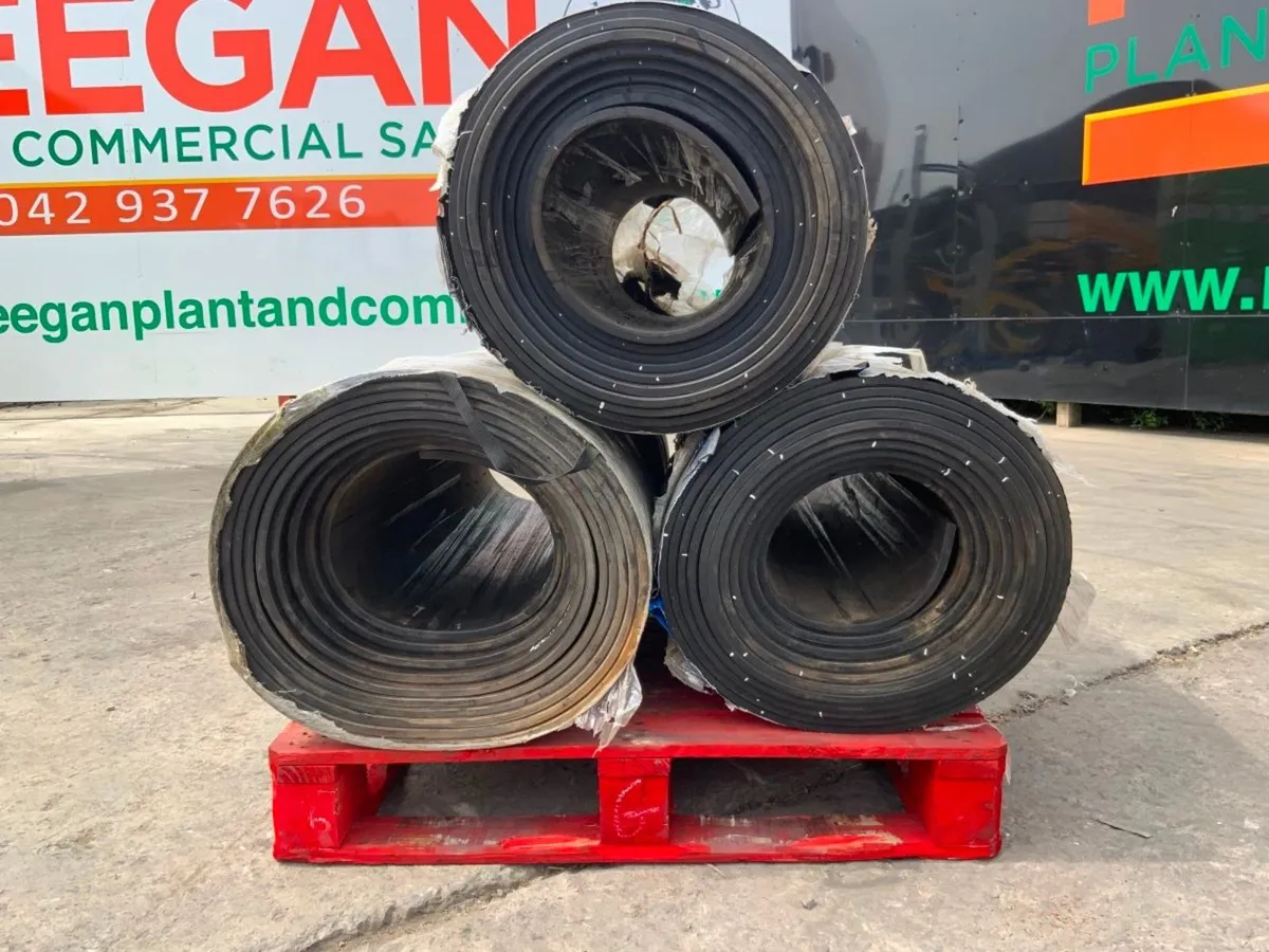 UNUSED 13mm SCREENER CONVEYOR BELT....498k. - Image 2