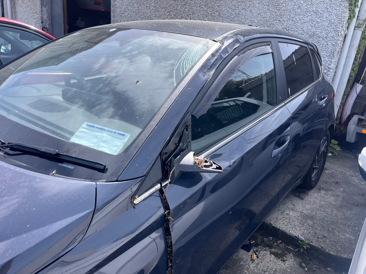 241 Hyundai i20 - Image 2