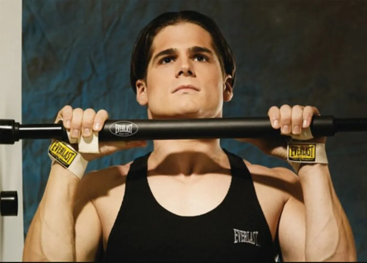Everlast Doorway Pull-Up Bar - Image 4