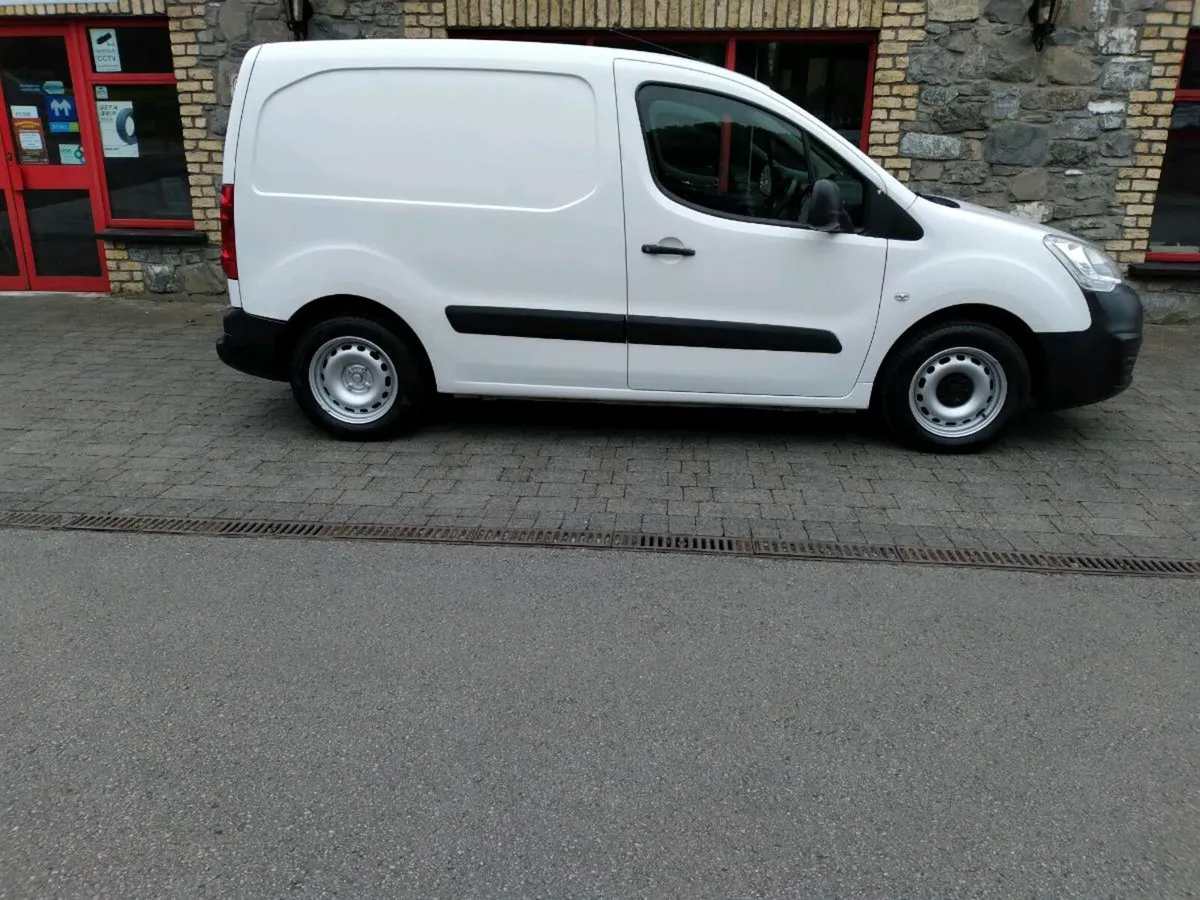 PEUGEOT PARTNER ACTIVE 1.6 HDI - Image 3