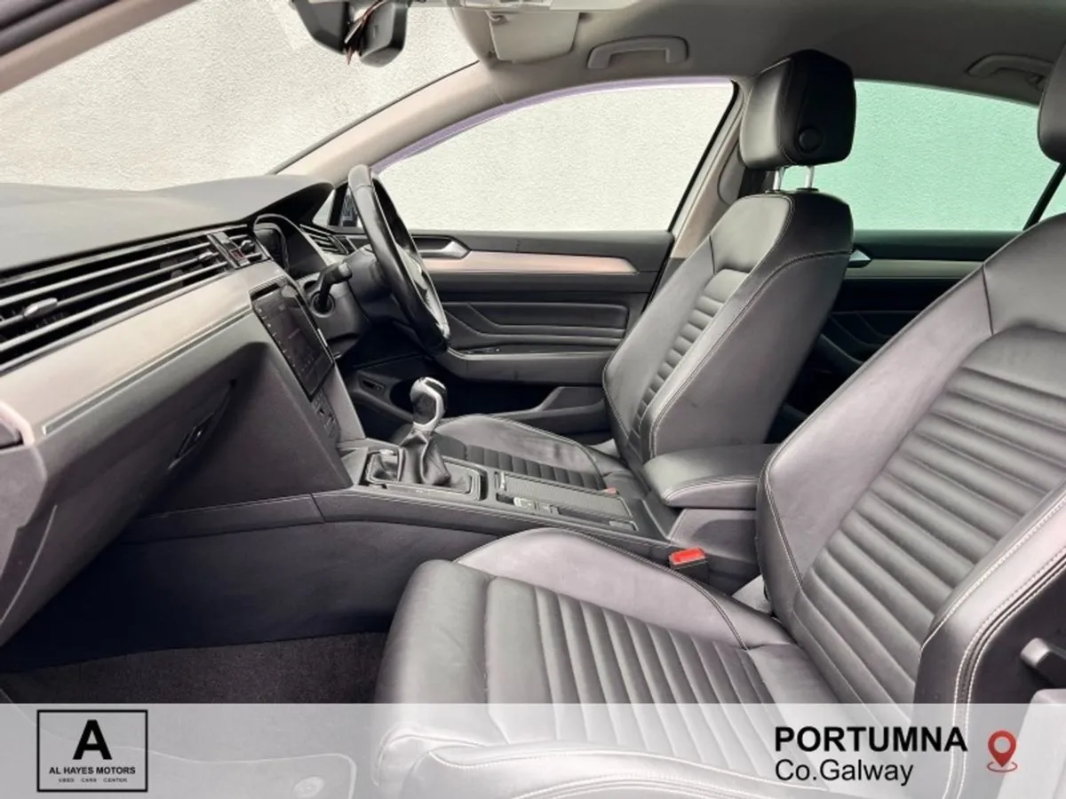 Volkswagen Passat 2021 Elegance 2.0 TDI 6speed 15 - Image 4