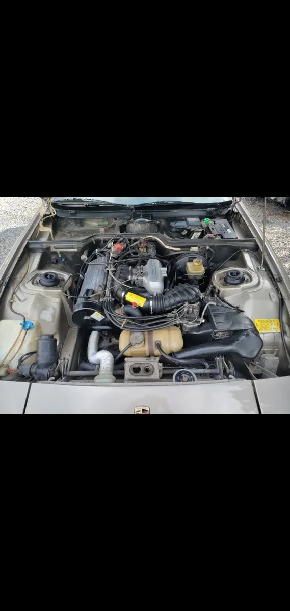 Porsche 924 - Image 3
