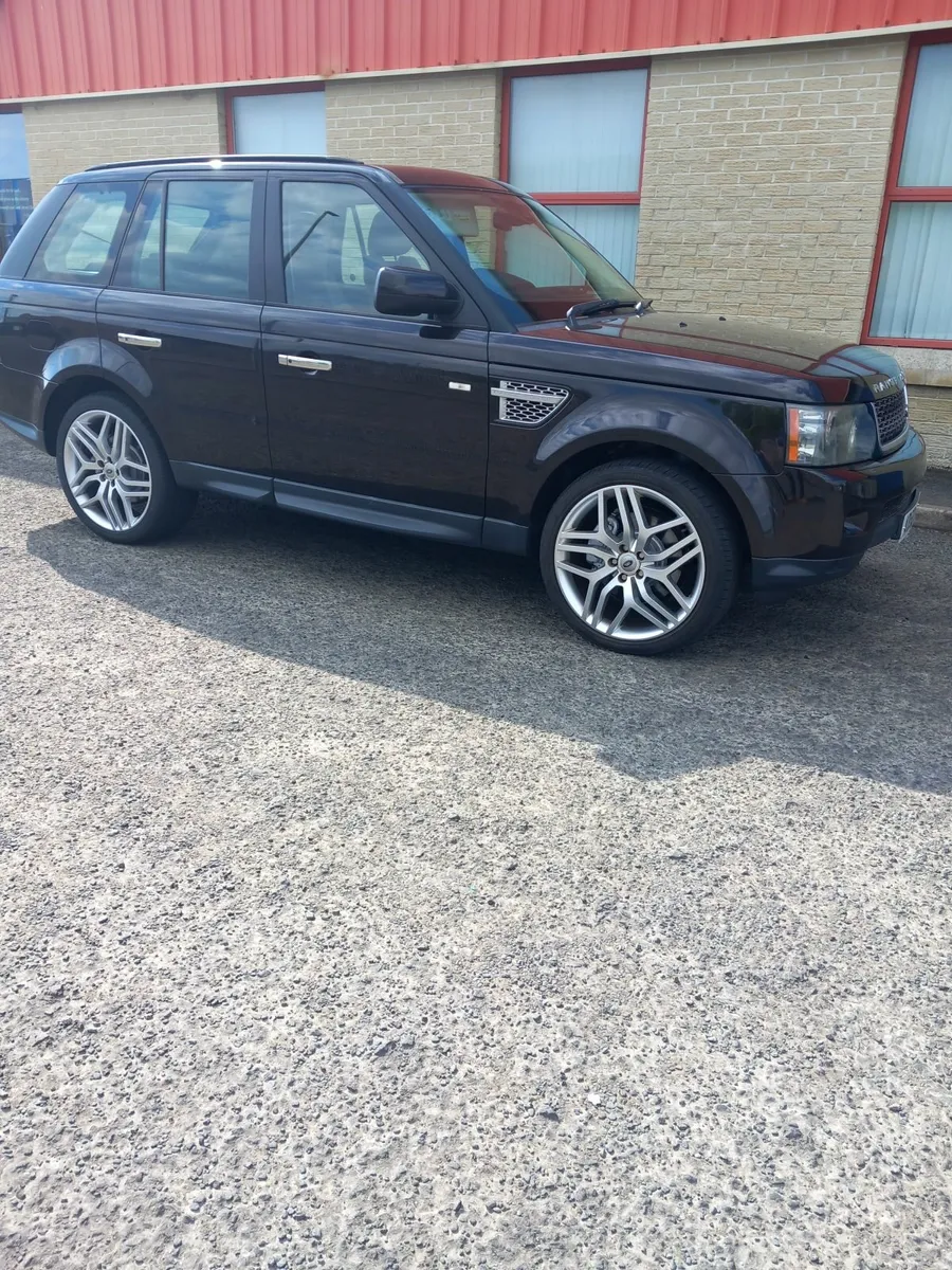 Nov 2009 Land Rover Range Rover Sport Full MOT - Image 3