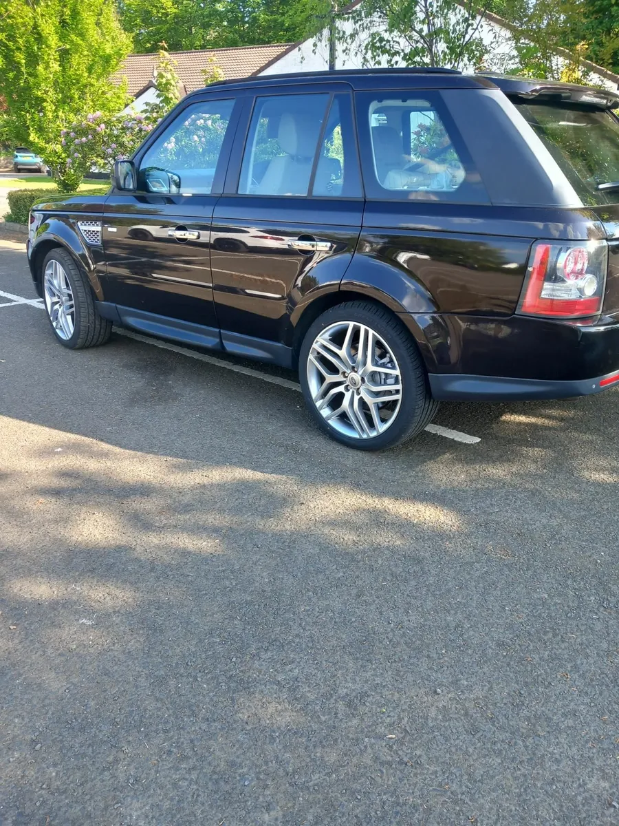 Nov 2009 Land Rover Range Rover Sport Full MOT - Image 4
