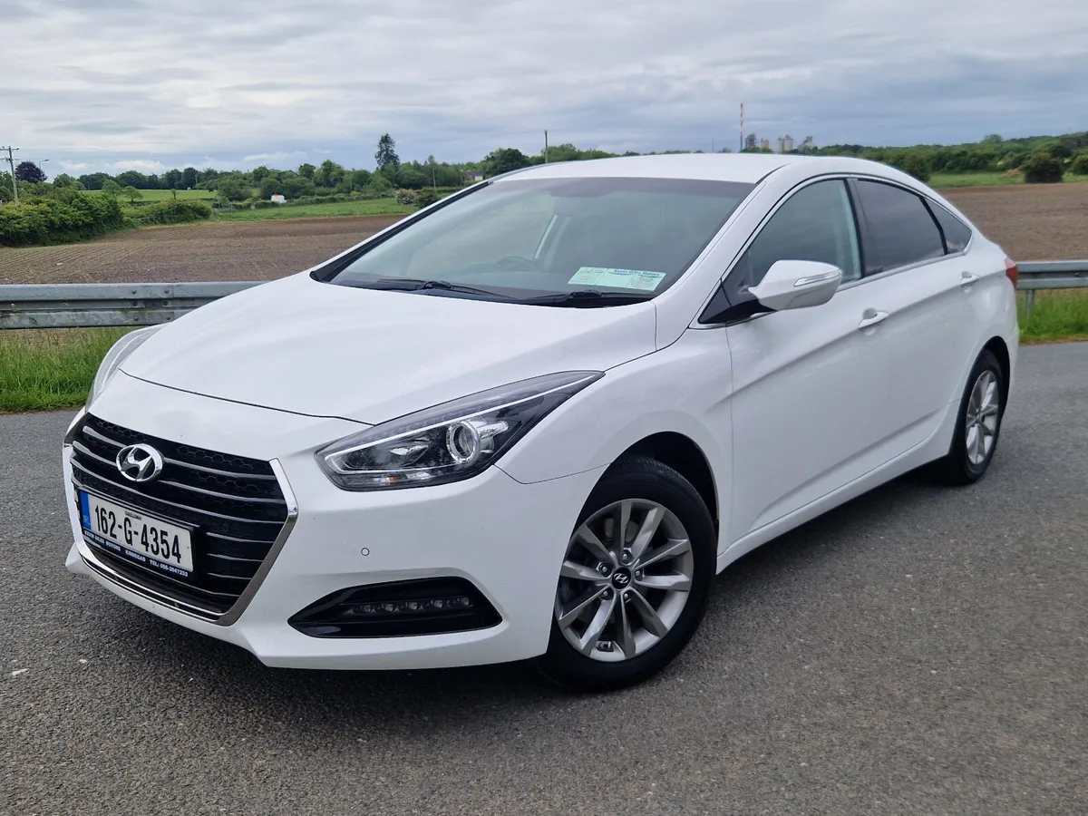 Hyundai i40  1.7 CRDI SE NAV BL/DR - Image 1