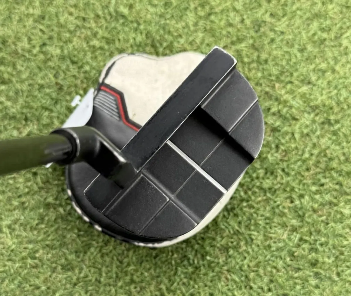 PING 2021 DS 72 PUTTER / 34″ - Image 4