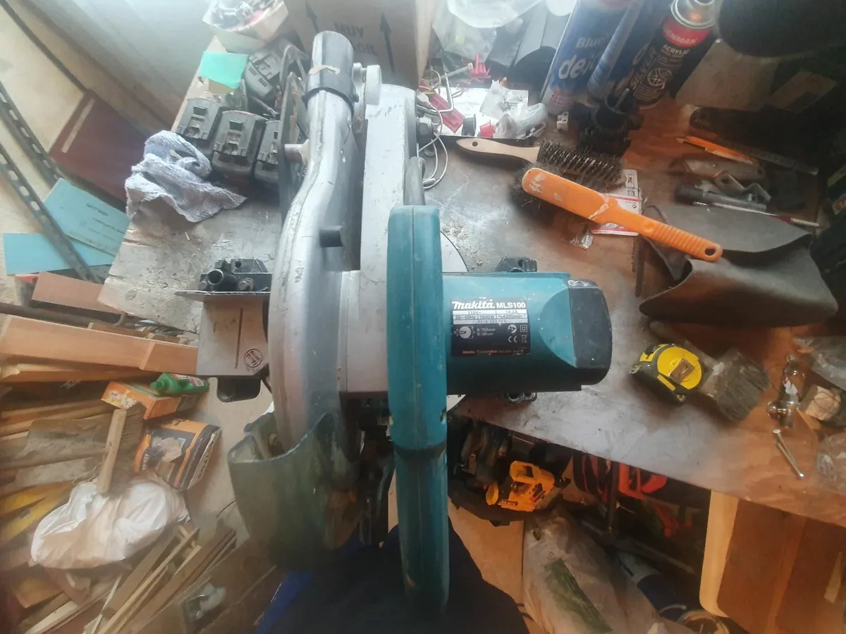 Makita chop saw 110v - Image 2