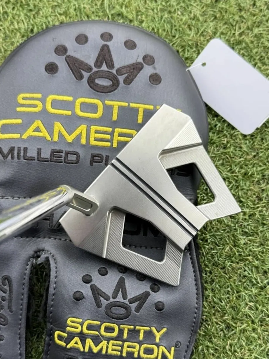 SCOTTY CAMERON PHANTOM 9.5 2024 PUTTER / 34″ - Image 4