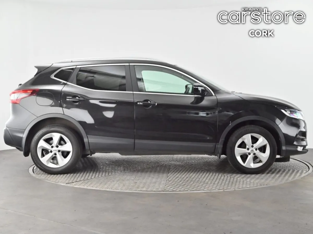 Nissan QASHQAI 1.5 DSL DCT SE - Image 3