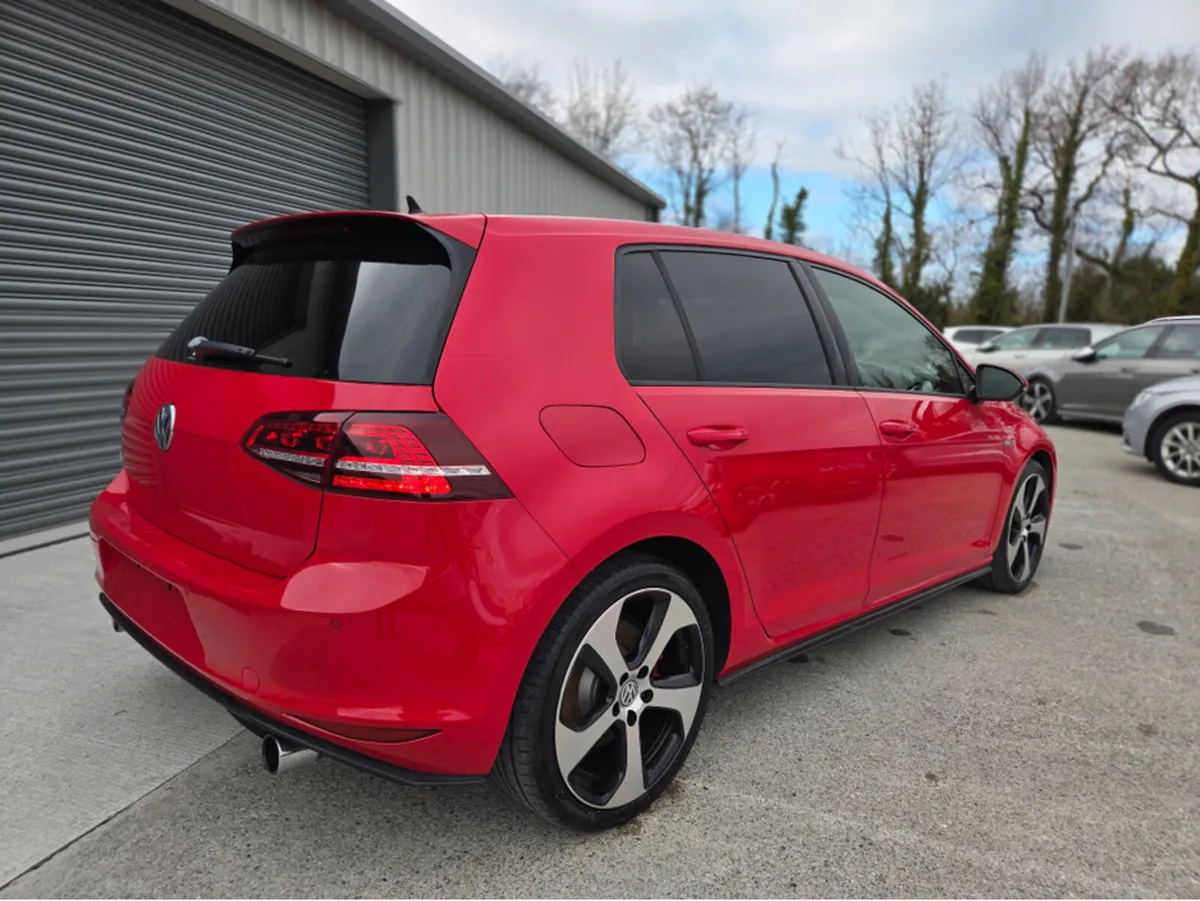 2015 Volkswagen Golf 2.0 GTI DSG - Image 3