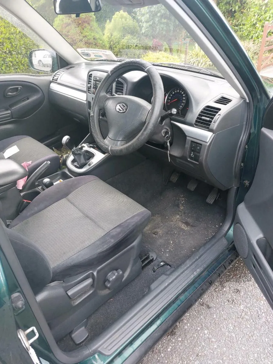 Suzuki Grand Vitara Classic Super Low mileage - Image 3
