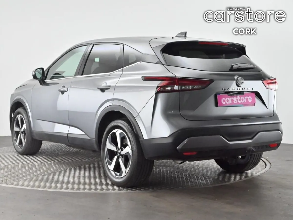 Nissan QASHQAI 1.3 PET Mild Hybrid SV Premium - Image 4