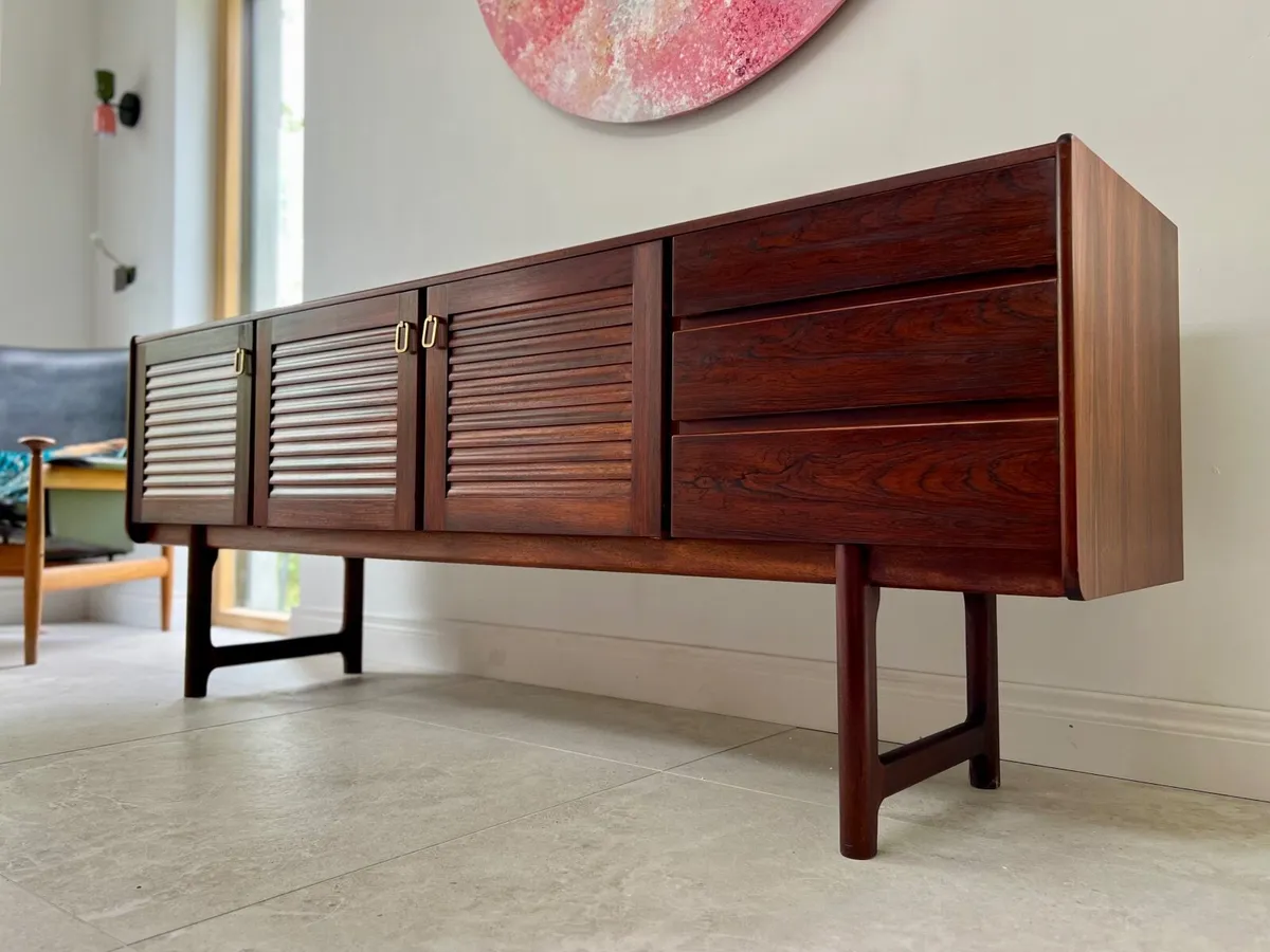 Mid century rosewood Mcintosh Sideboard retro - Image 2