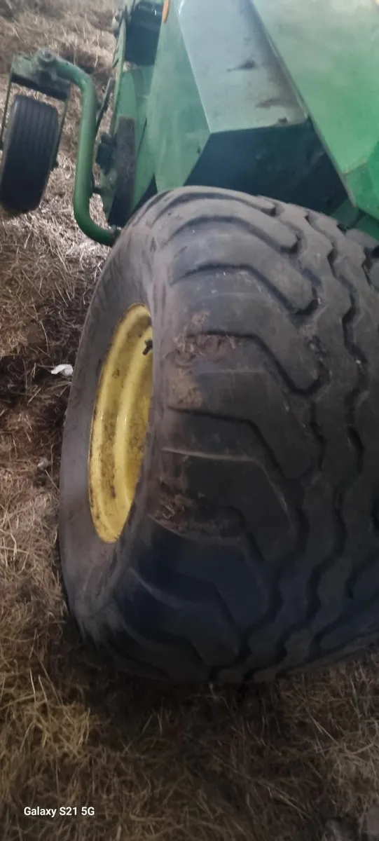John deere 644 round baler 2012 - Image 4