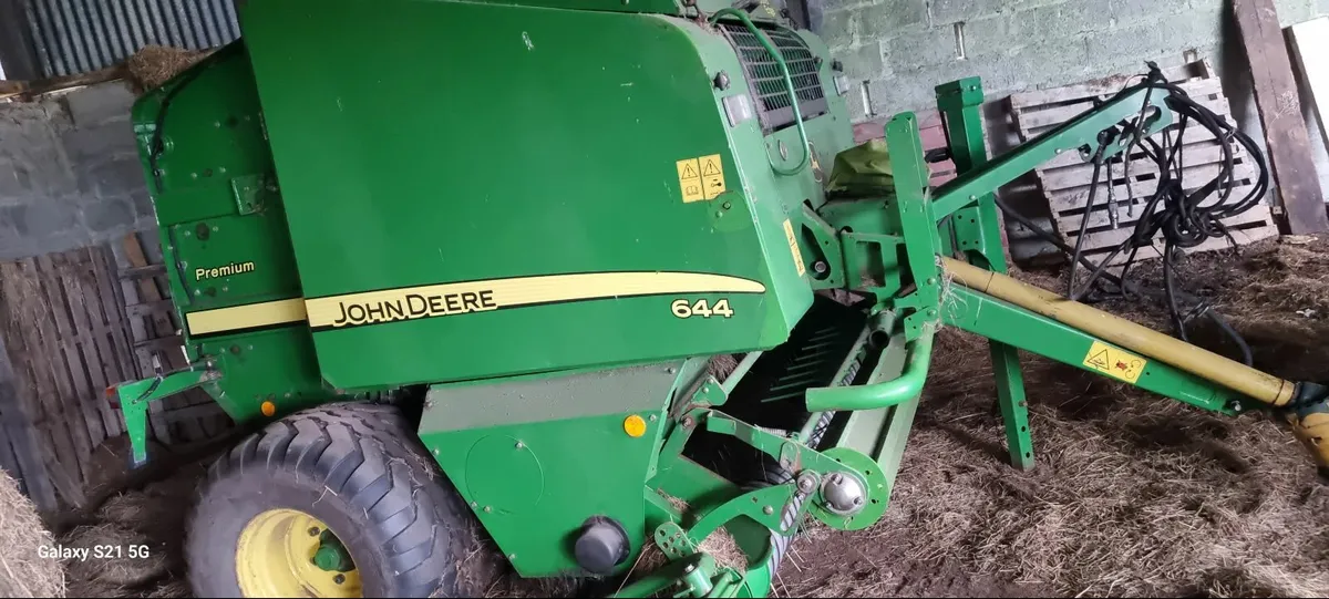 John deere 644 round baler 2010 - Image 4