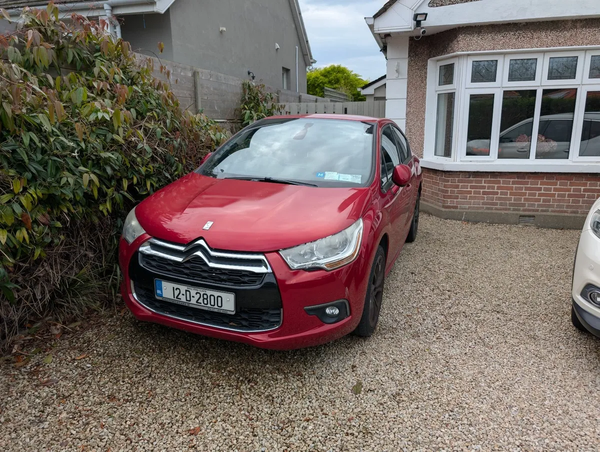 Citroen DS4 2012 Automatic 1.6L Diesel 151,000 km - Image 1