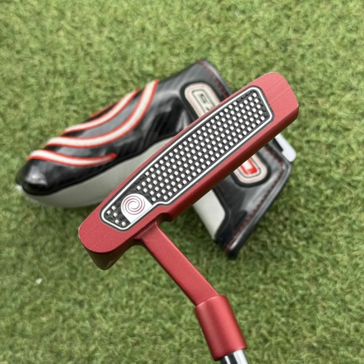 ODYSSEY O WORKS RED TANK 1 PUTTER / 38″ - Image 3