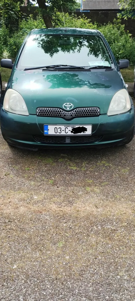 Toyota Yaris 2003 - Image 1