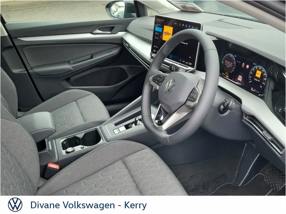 Volkswagen Golf Phev Edition 75 1.5 Petrol 150BHP - Image 4