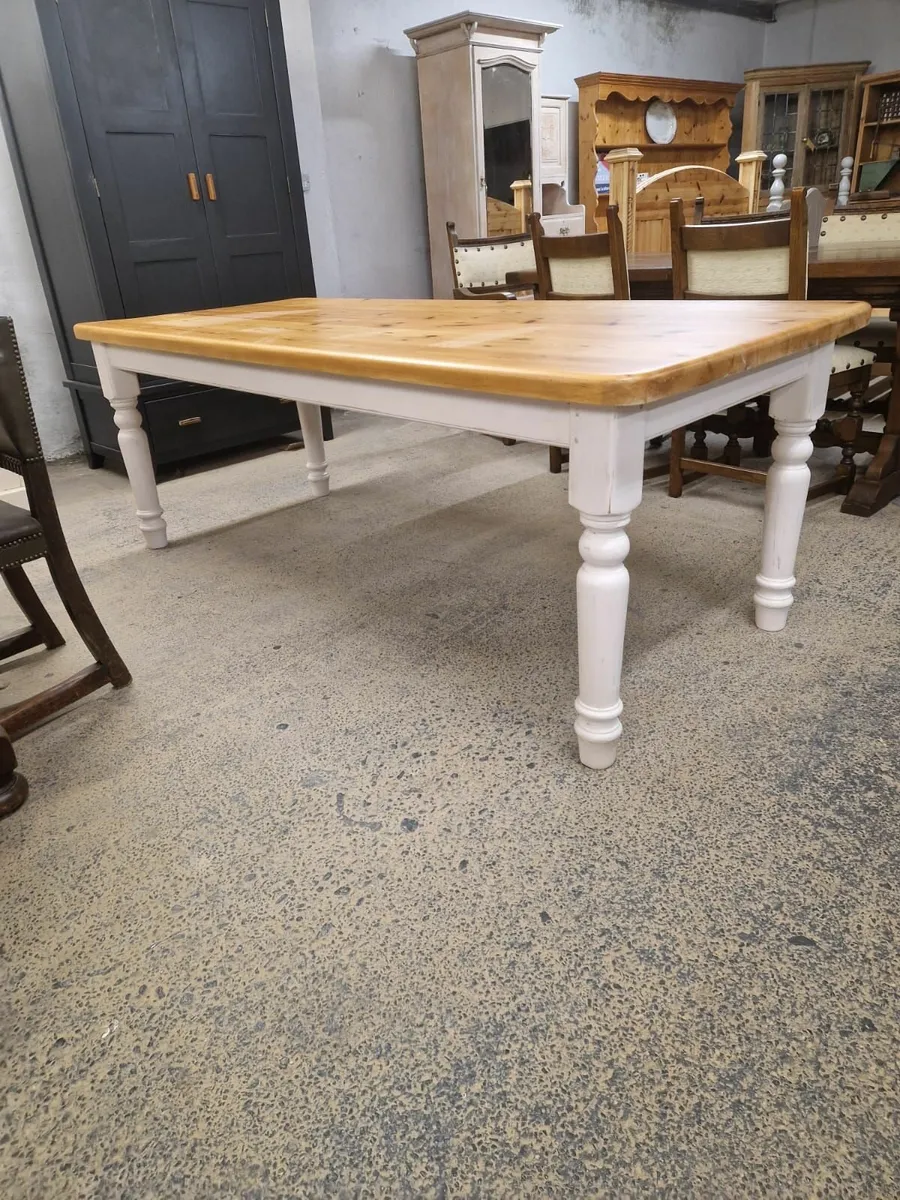 7ft long vintage pine farmhouse kitchen table - Image 3