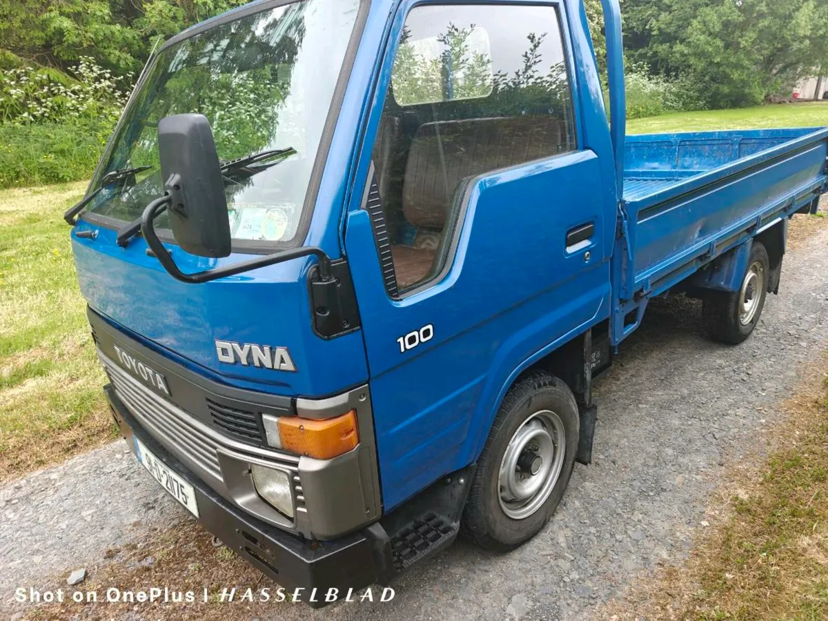 Toyota dyna 100 - Image 1