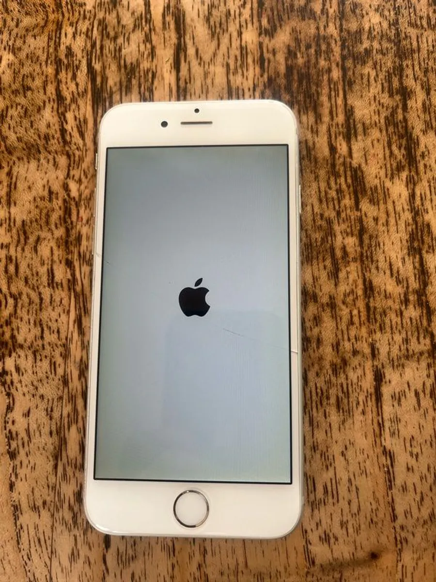 Apple Iphone 6 (16gb) - Image 1