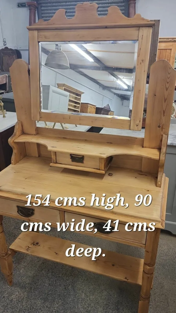 Victorian pine wash stand with mirror - Image 4
