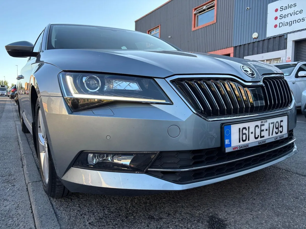 2016 Skoda Superb Style 1.6 TDI 120BHP - Image 3