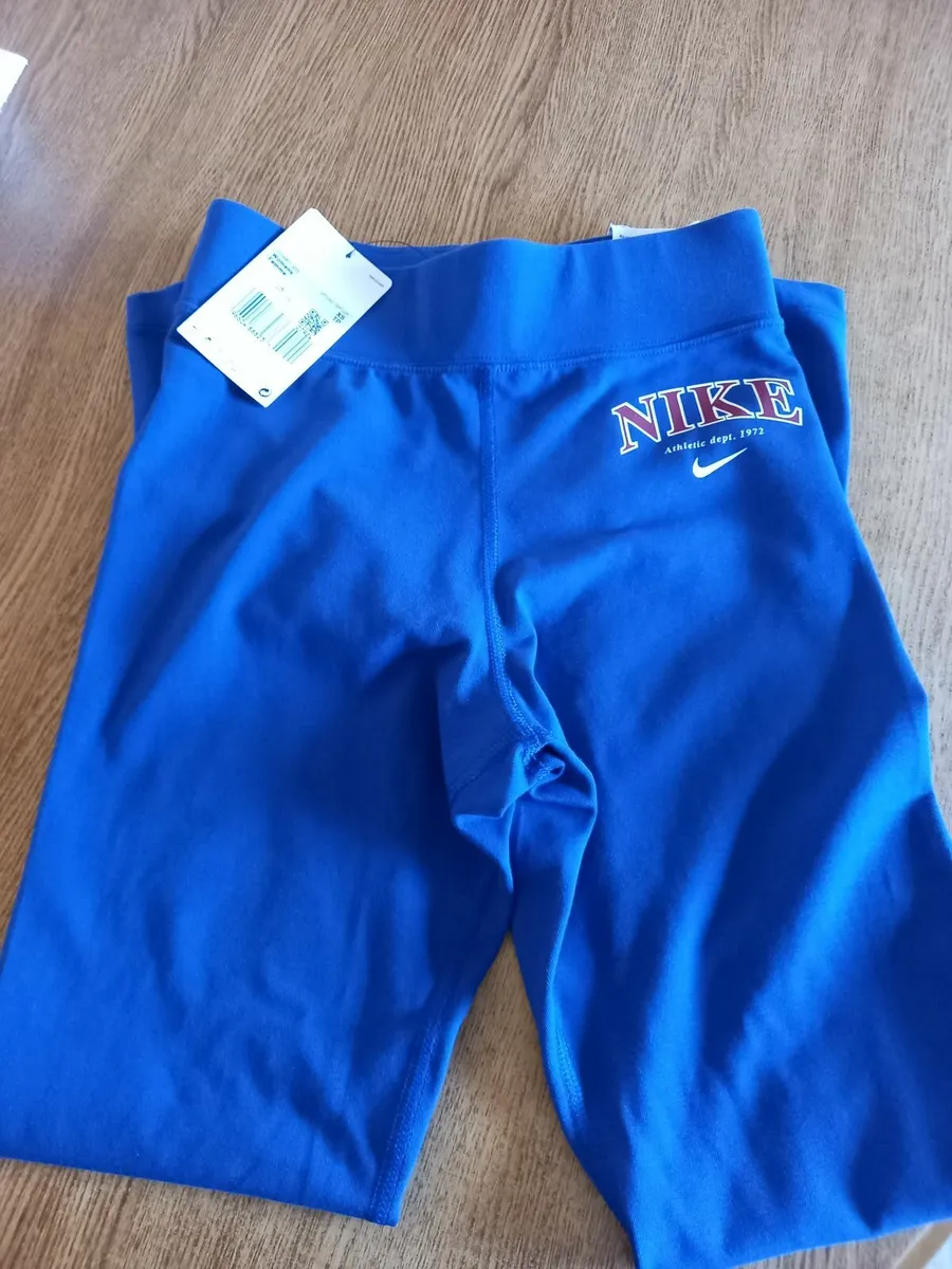 New-Nike Leggings - Image 3