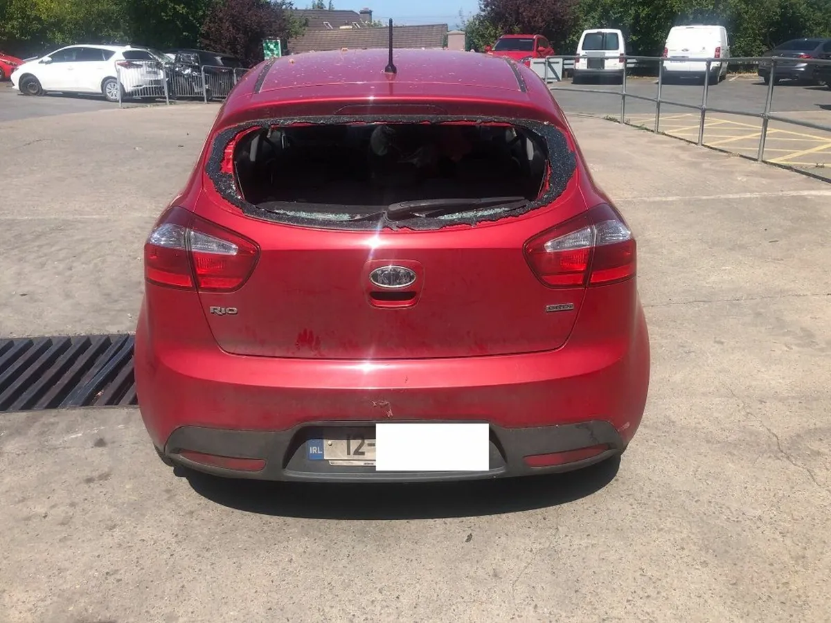 2012 KIA RIO 1.4 dsl (for parts only) - Image 2