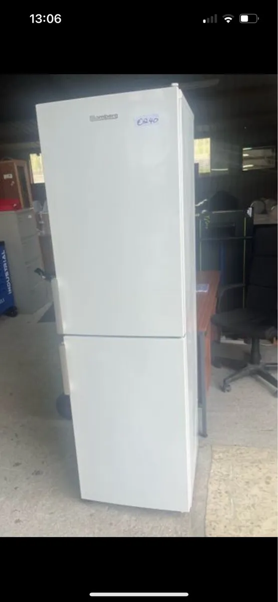Blomberg fridge freezer - Image 1