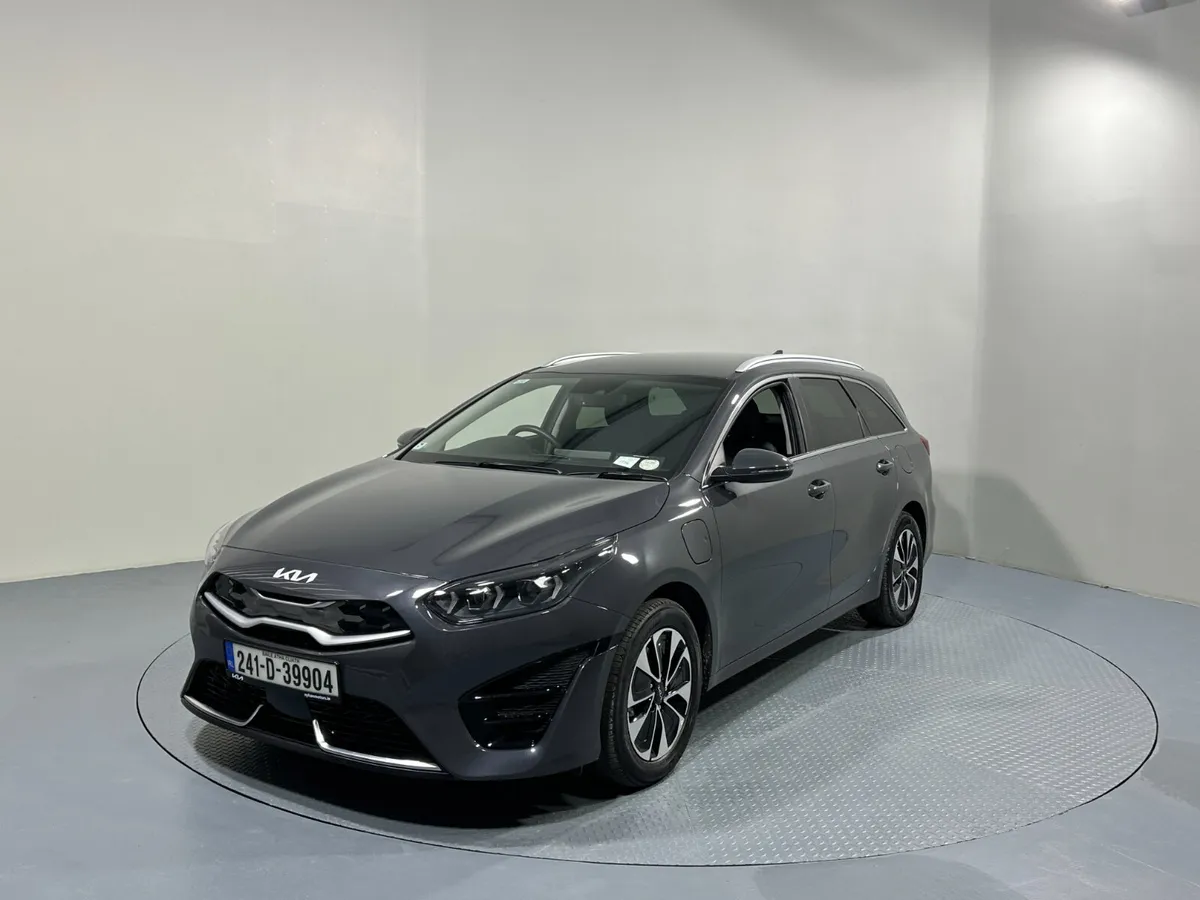 Kia Ceed Estate Sportswagon 1.6 Hybrid PHEV 241 (2 - Image 4