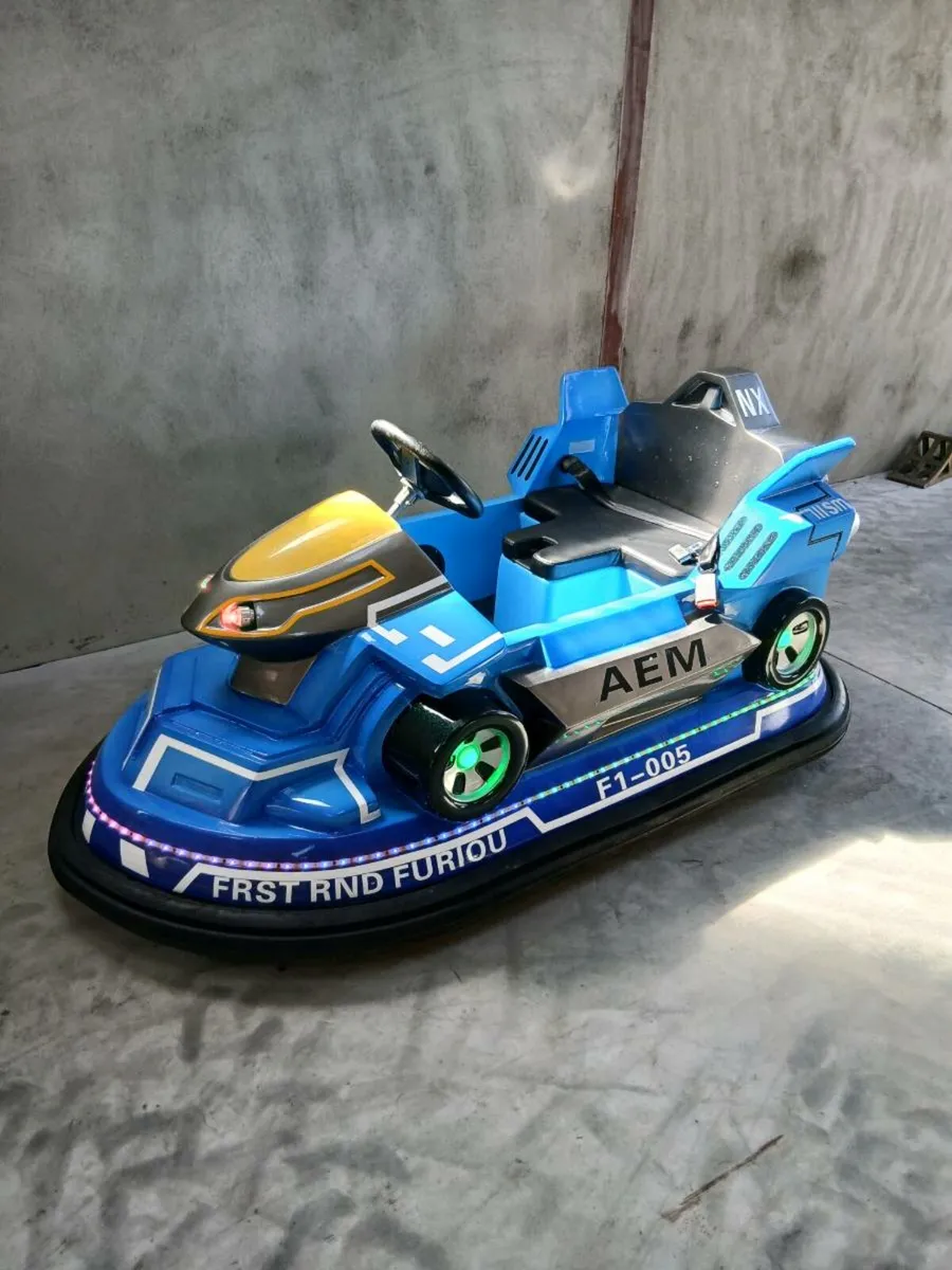 Bumper cars - Image 1