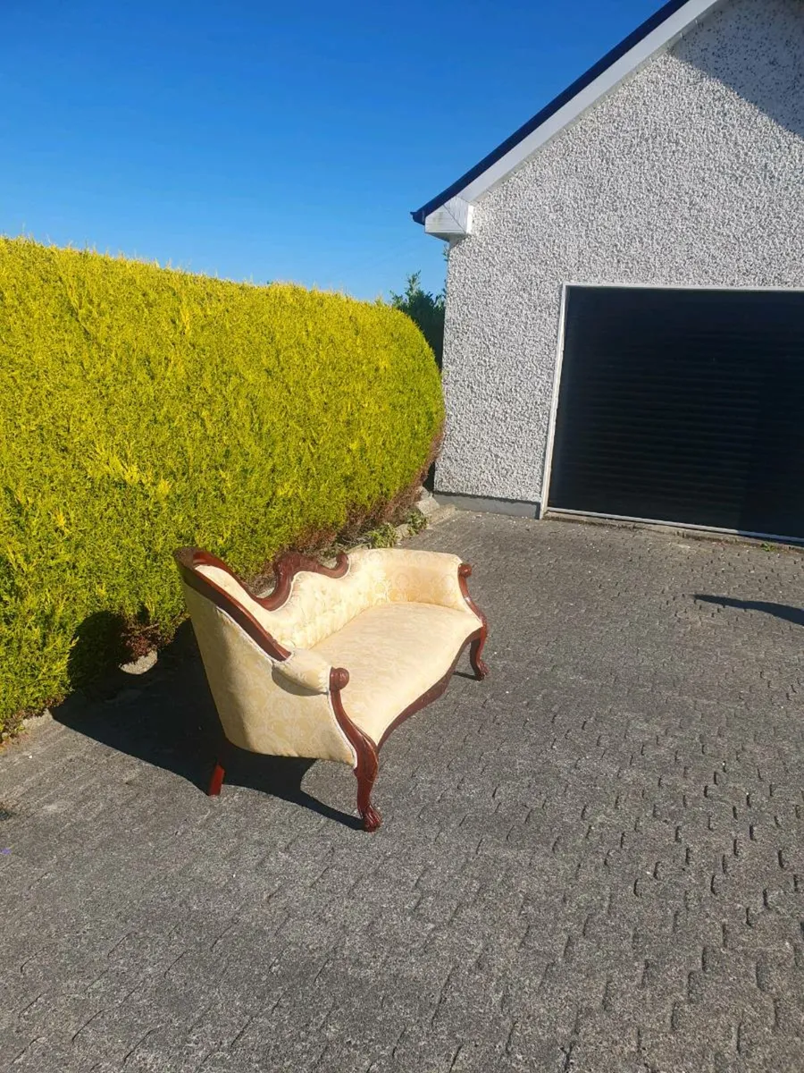 Chaise Lounge - Image 2