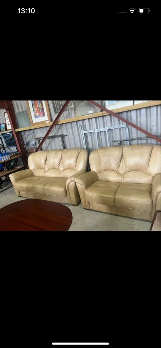 Cream leather 3+2 couch