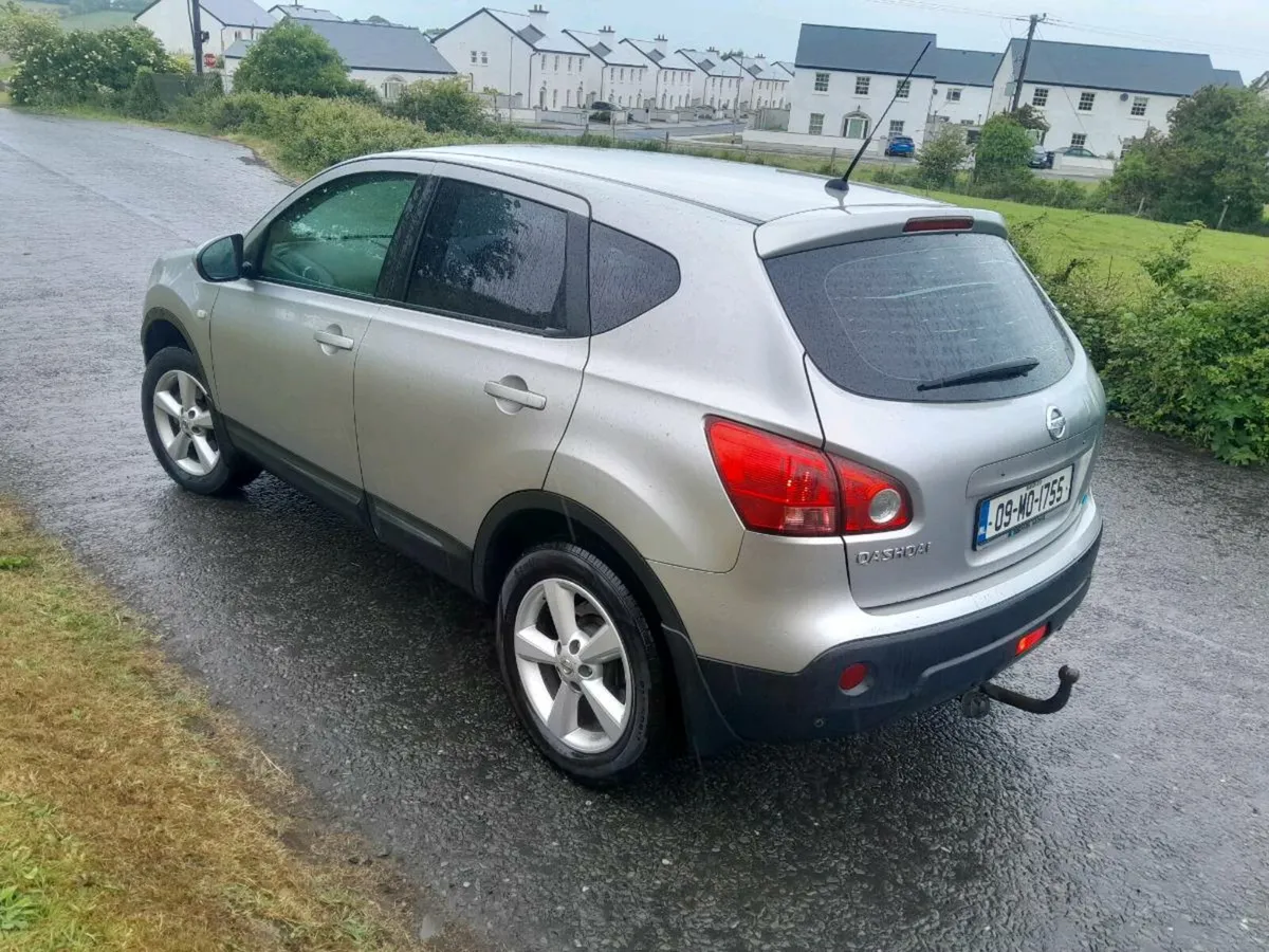 09 Nissan QuashQai 1.5 Diesel NCT 10,25 TAX 06,25. - Image 3