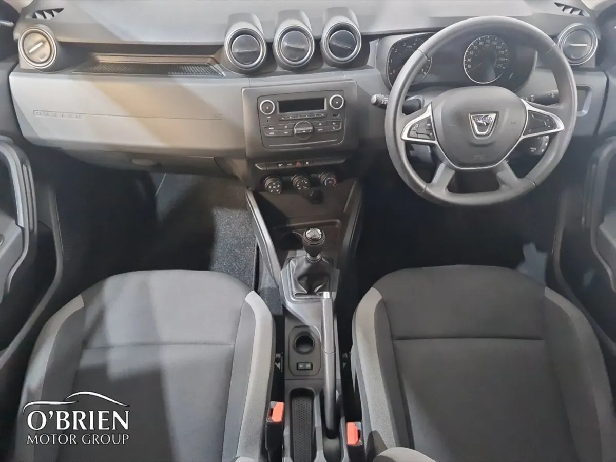 Dacia Duster Blue dCi 115 Essential - Image 2