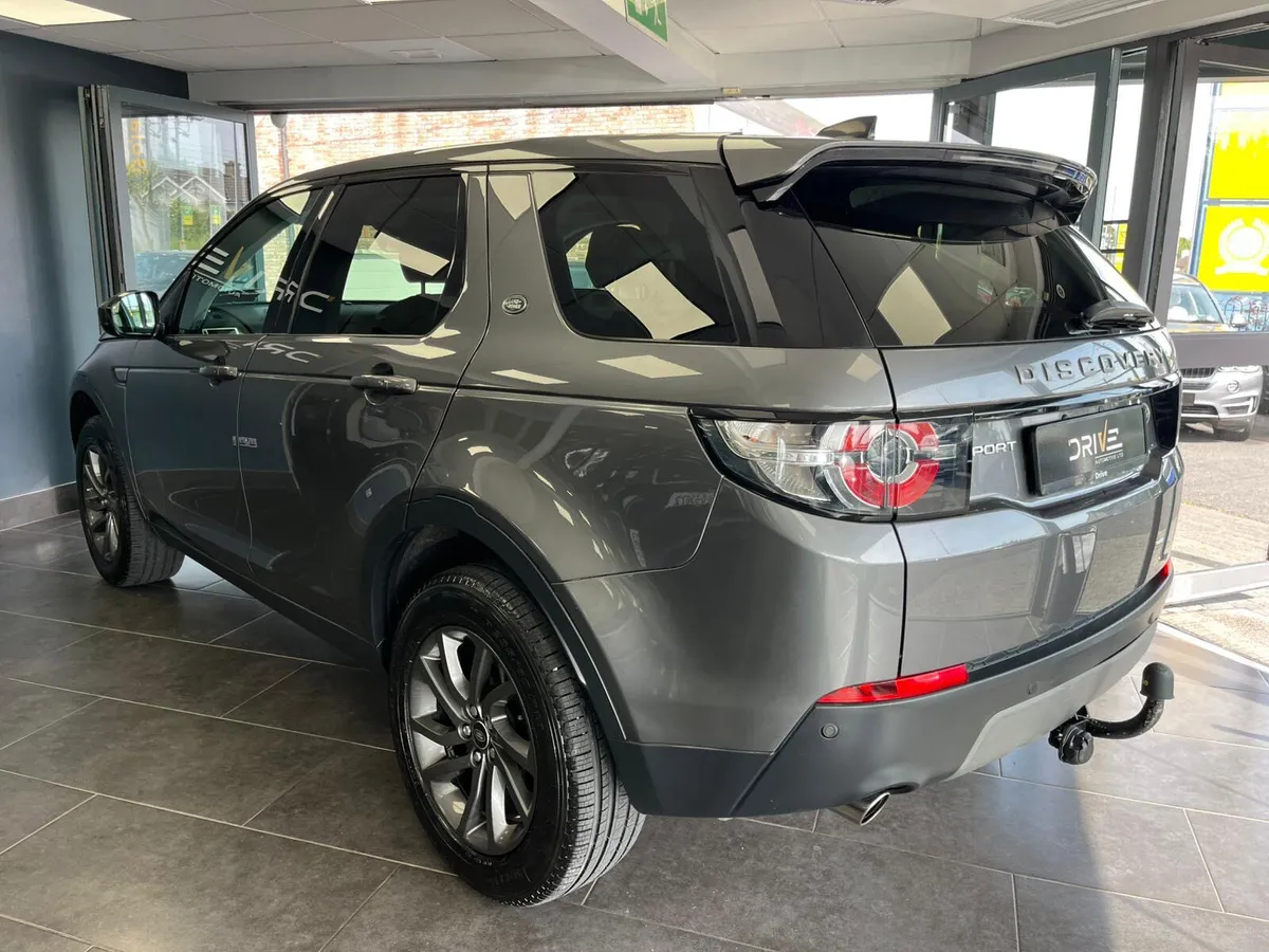 Land Rover Discovery Sport 2017***1 Year Warranty - Image 4