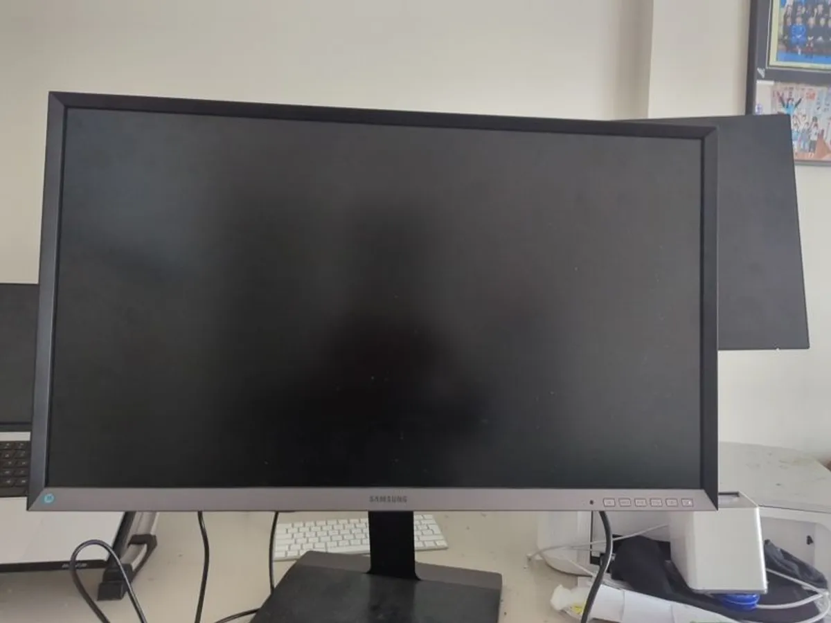 Samsung S32D850T 32' Monitor - Image 2